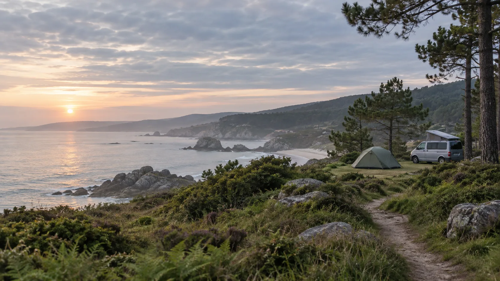 Paisaje costero genérico para una guía de camping en Ares